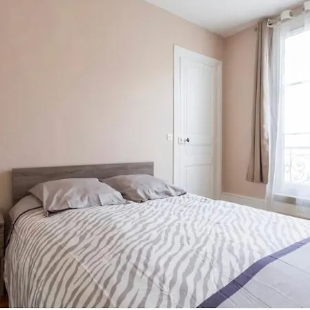 Au Coeur Du Marais Saint-paul 아파트 *